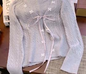 beary bow cardigan