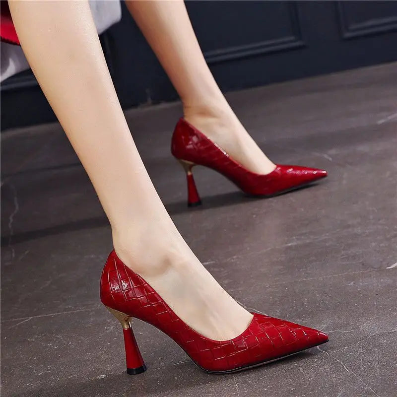 Red patterned heels top