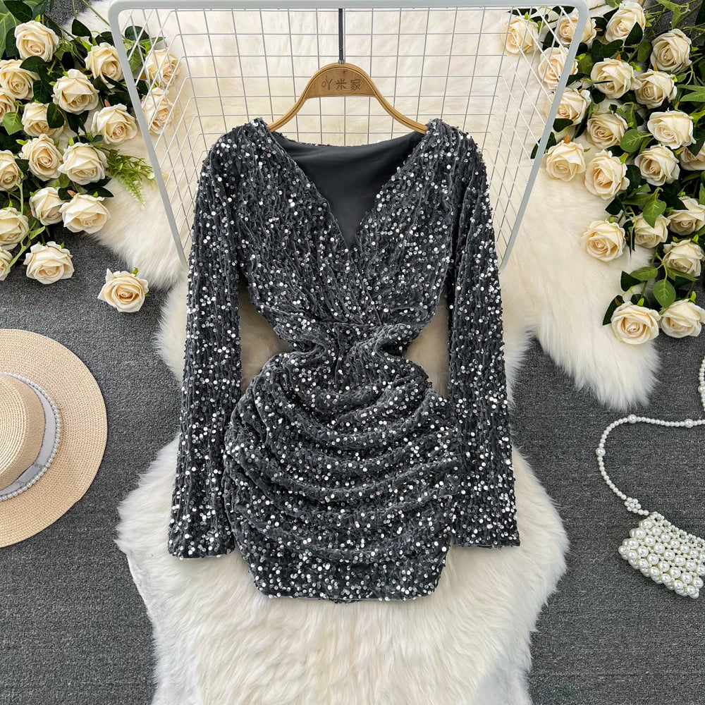 green emerald velvet dress Pre-loved French Connection Gold Sequin Dress – GrandDays main image 1