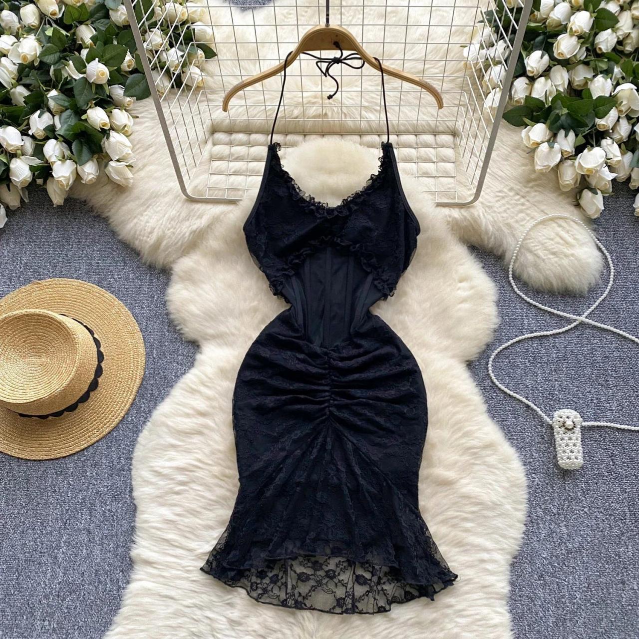 black lace form fitting dress Black Silk Short Sleeve Gown With Black Lace Details – Rodarte