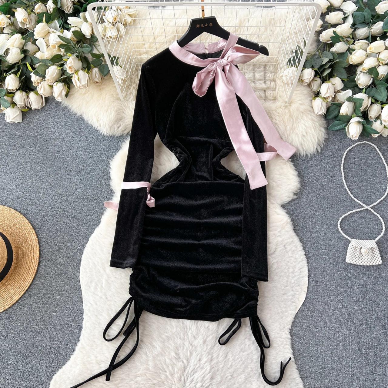 Black Velvet Dress With Side Cutouts And Bow on Luulla