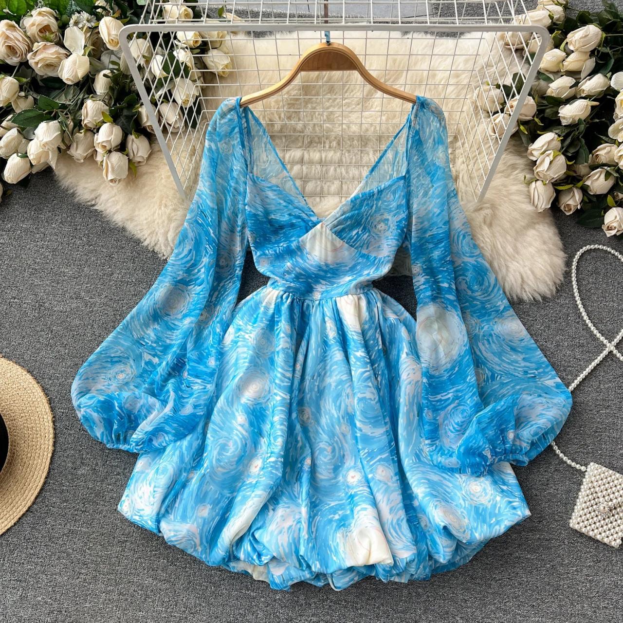 Flowy V-neck Blue Dress With Balloon Sleeves on Luulla