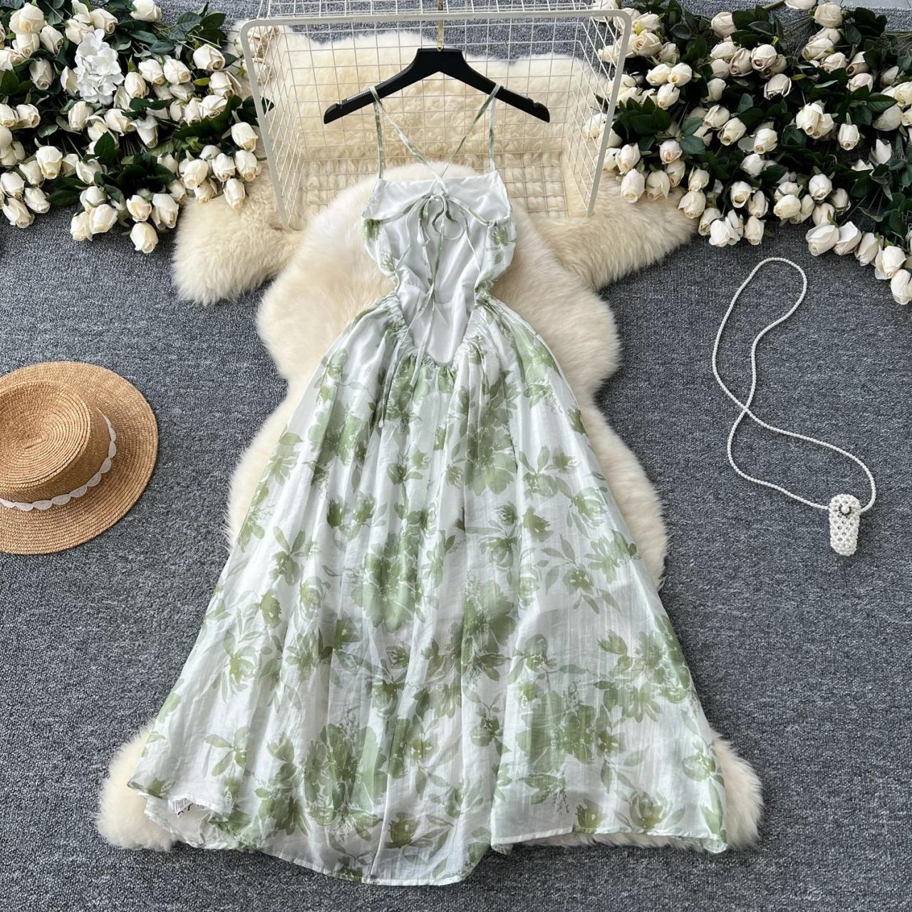 Floral Maxi Dress With Leafy Green Print on Luulla
