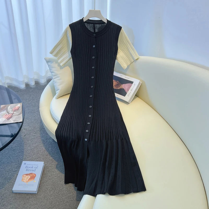 Pleated Button-front Knit Dress With Short Sleeves