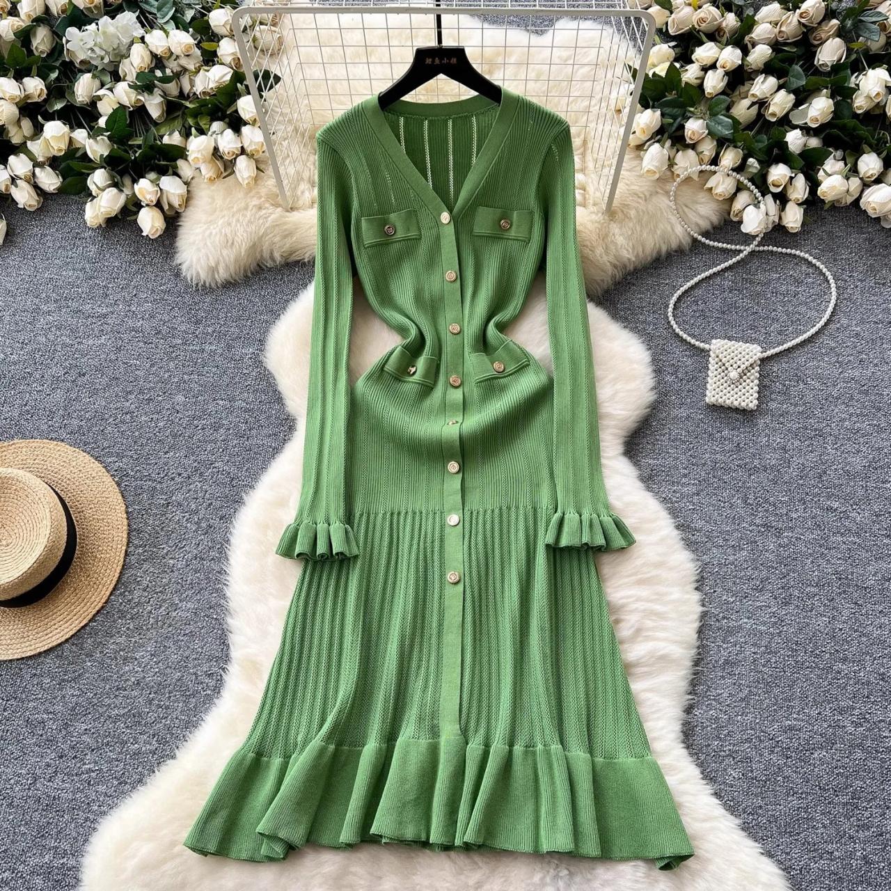 Ribbed Green Knit Dress With Flared Sleeves
