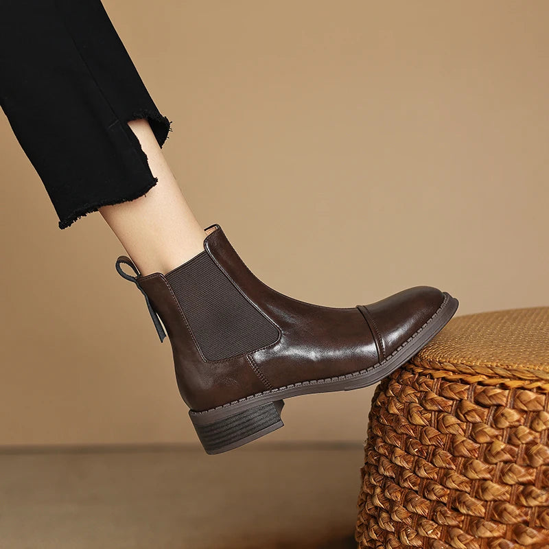 Brown Leather Chelsea Boots with Elastic Panels Men main image 3