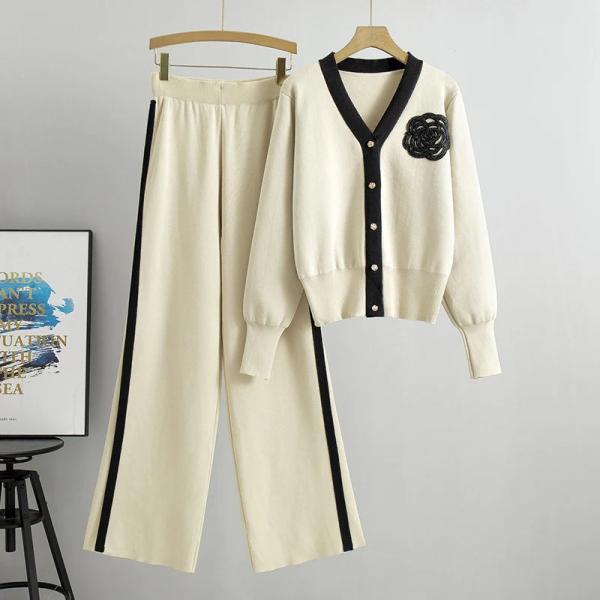Women’s Ruffle Lounge Set with Sleeveless Top