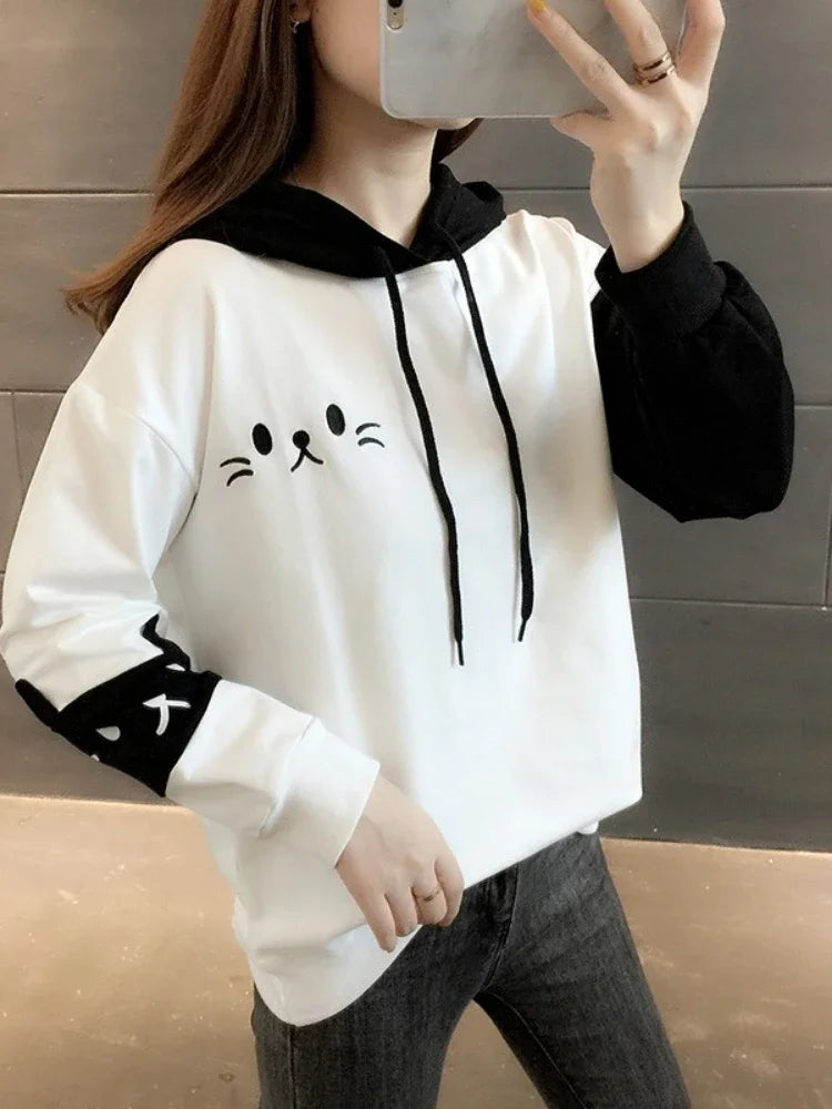 Cozy Black And White Cat Hoodie For Women on Luulla